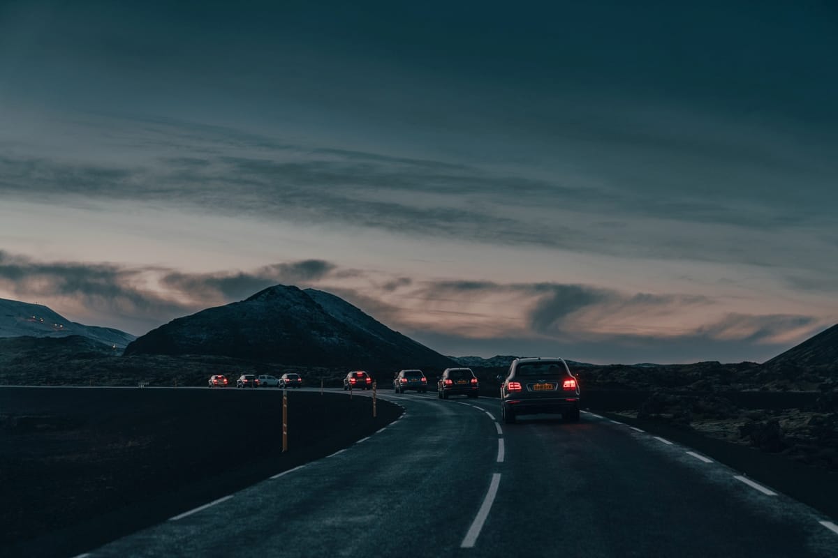 Bentley Bentayga V8: Fire and Iceland