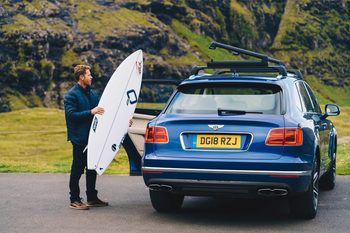 Bentley Bentayga V8: Faroe Islands