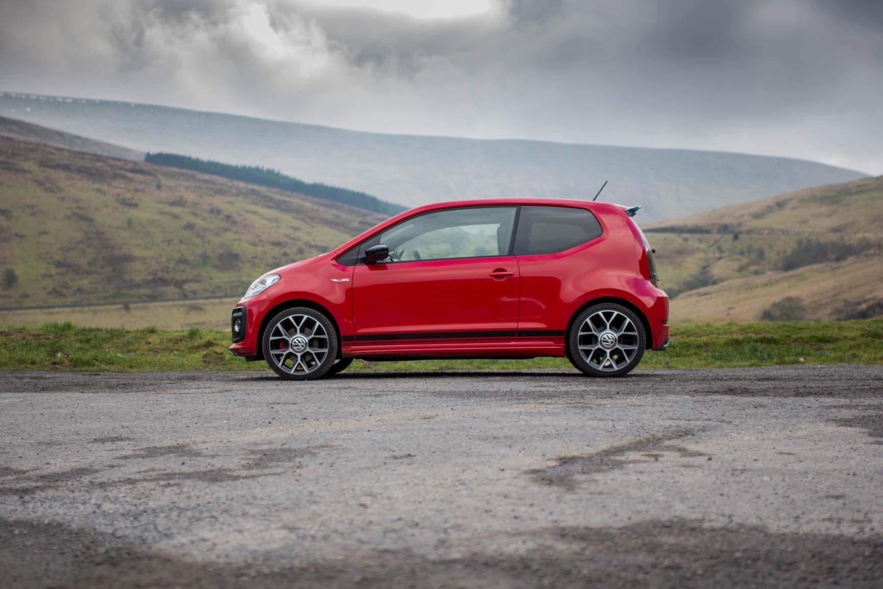 Micro Madness: Flat-Out in the new VW Up! GTI