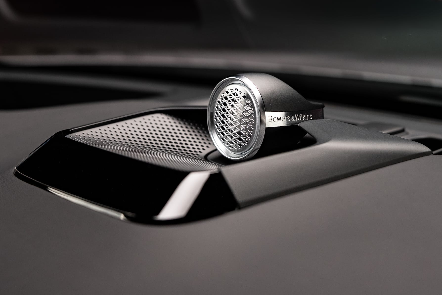 Volvo ES90