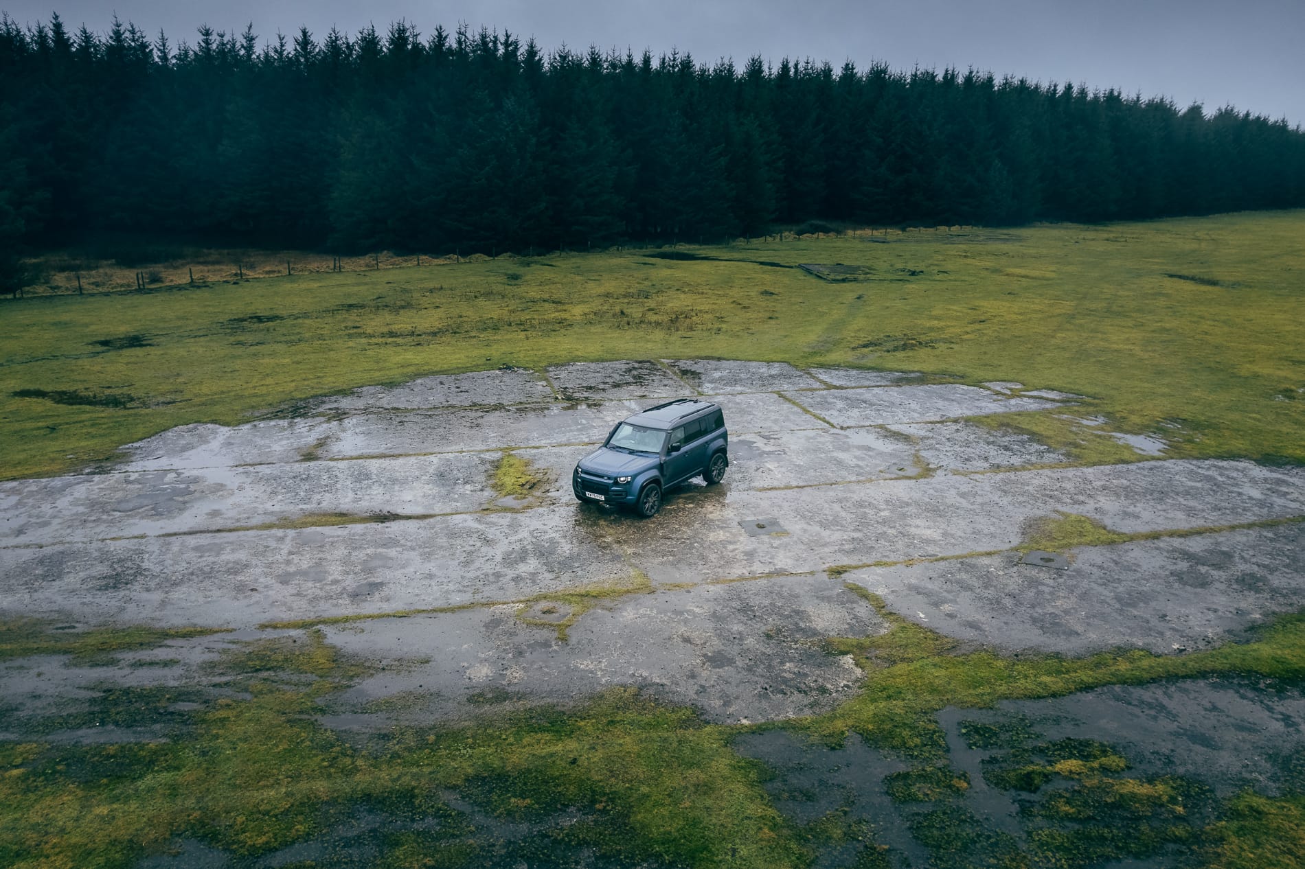Land Rover Defender Octa
