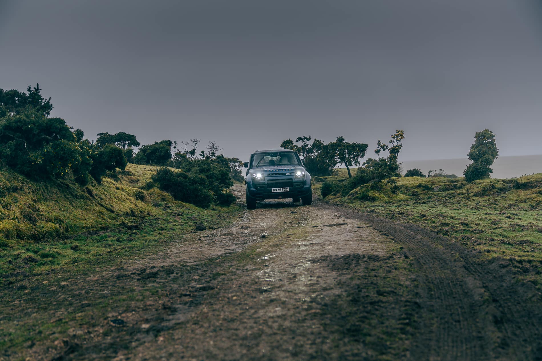 Land Rover Defender Octa
