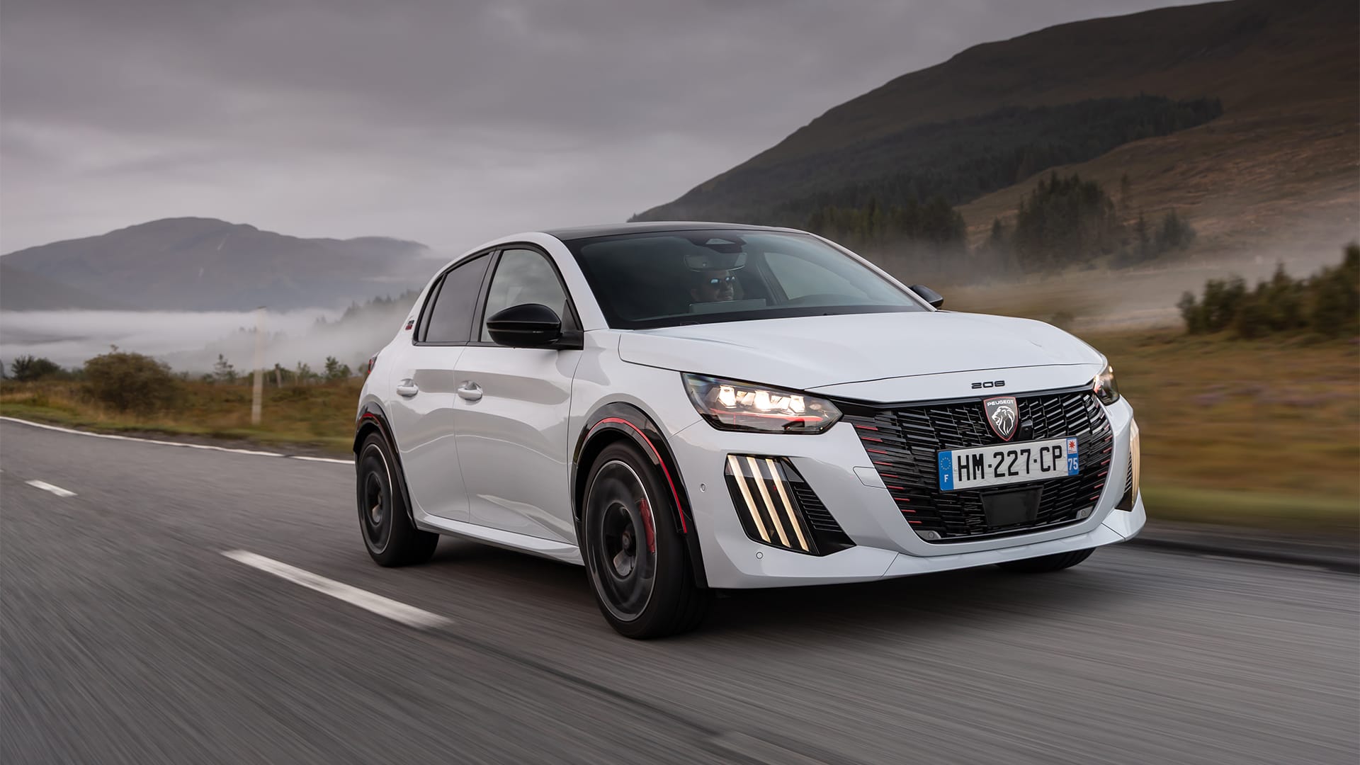 Peugeot e 208 GTI