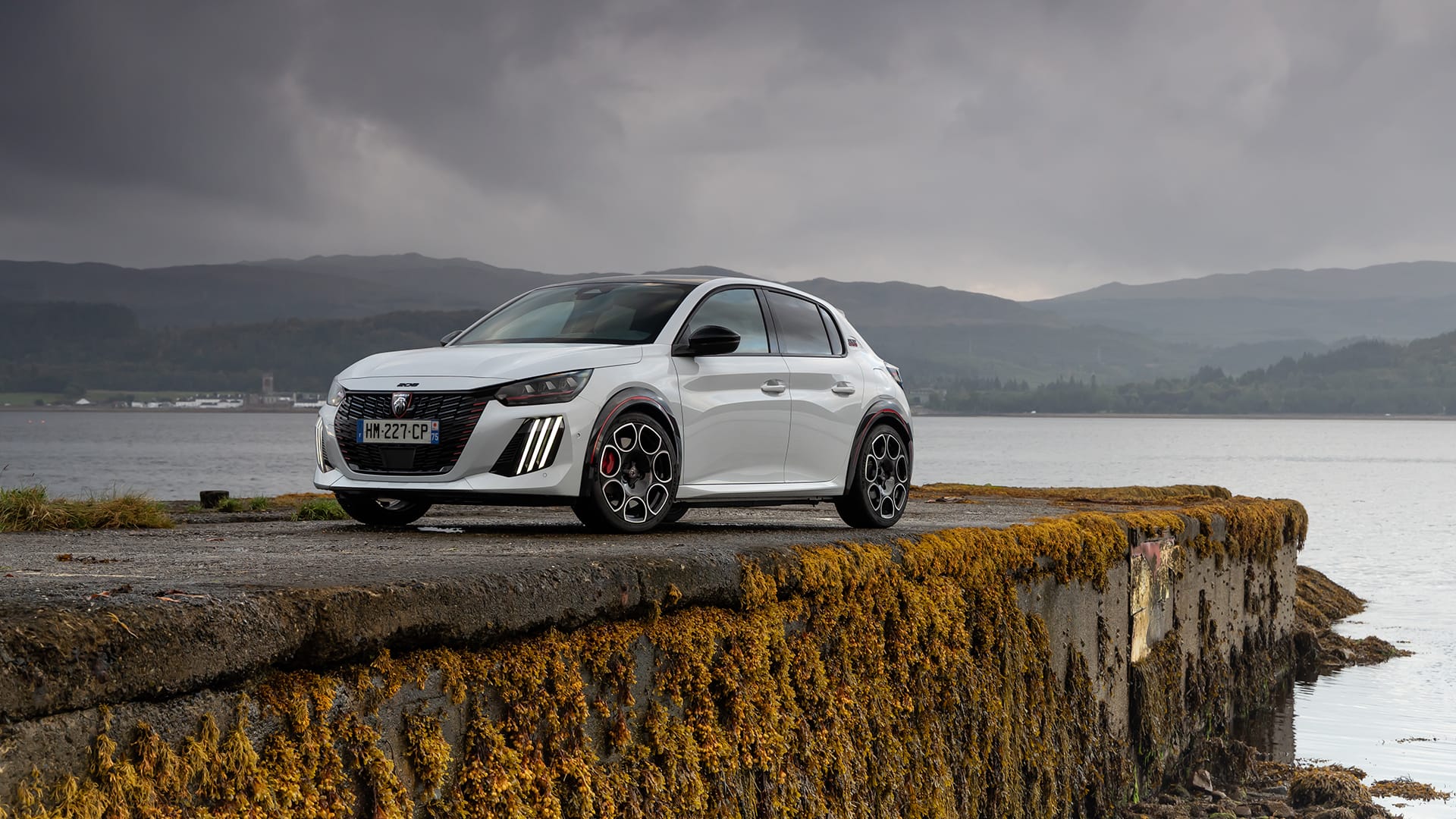 Peugeot e 208 GTI