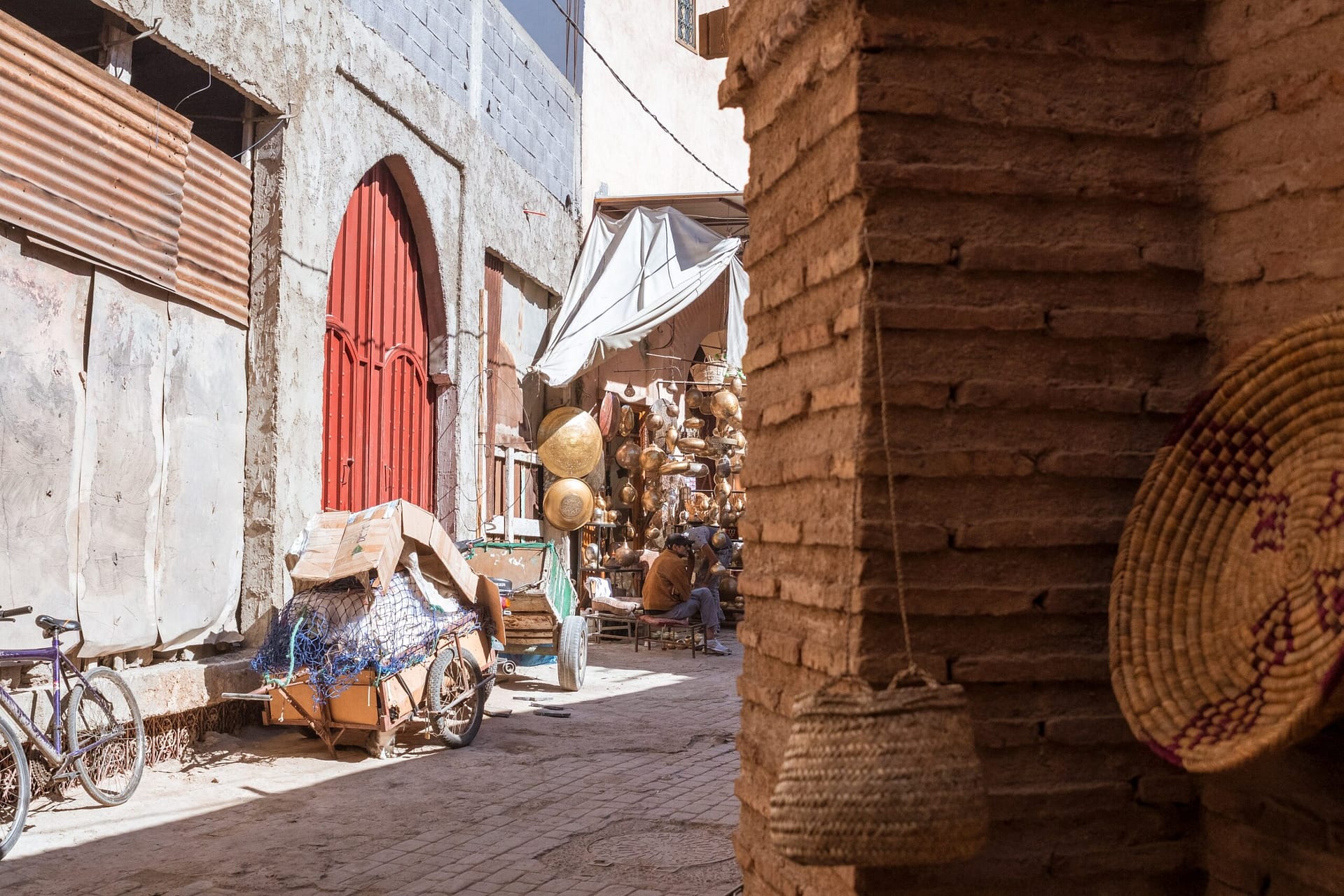 Moving Mountains: The VW Touareg tackles Morocco
