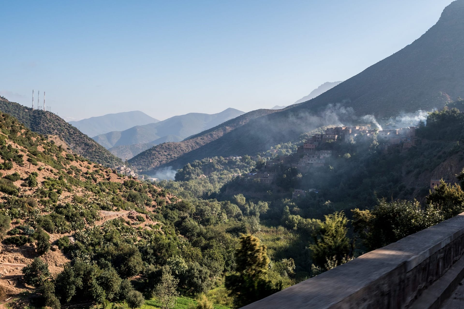 Moving Mountains: The VW Touareg tackles Morocco