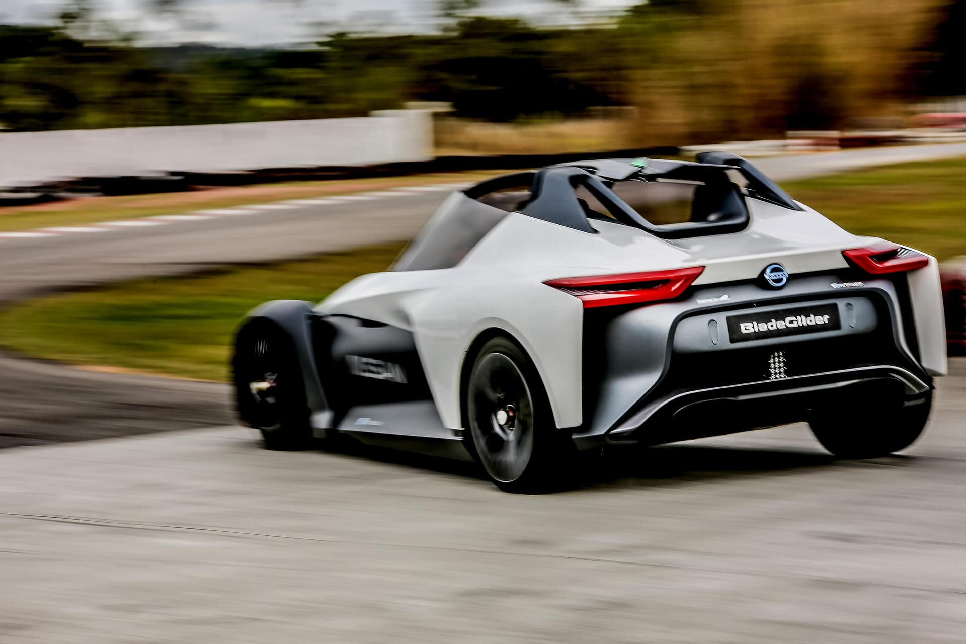 Nissan Bladeglider