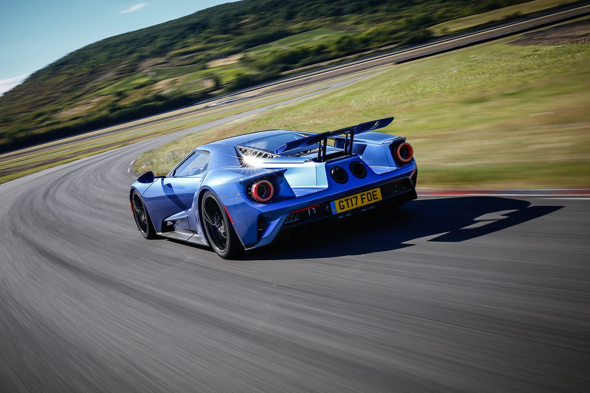 Ford GT