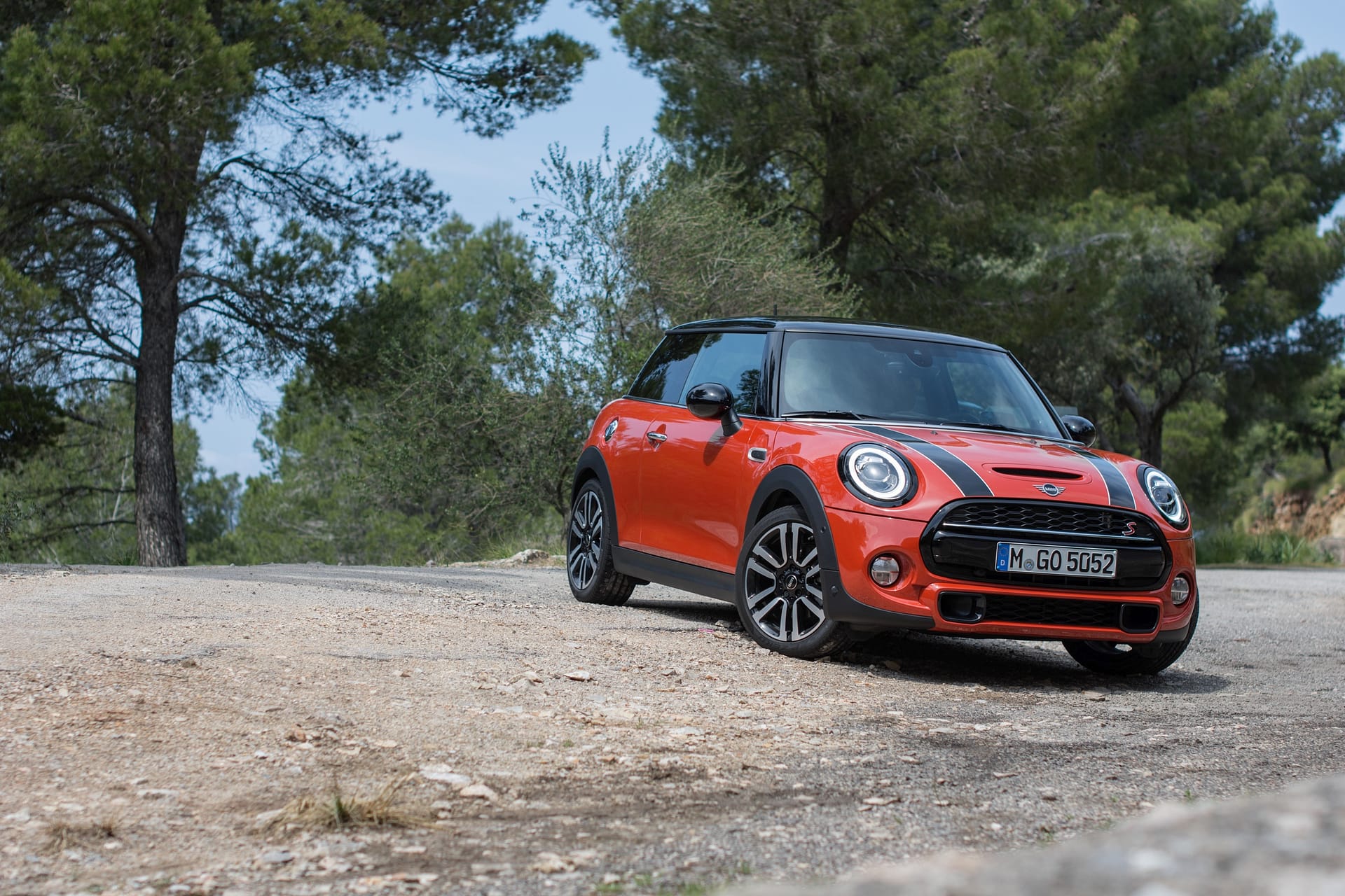 2018 Mini Cooper S: Mallorca Rocks