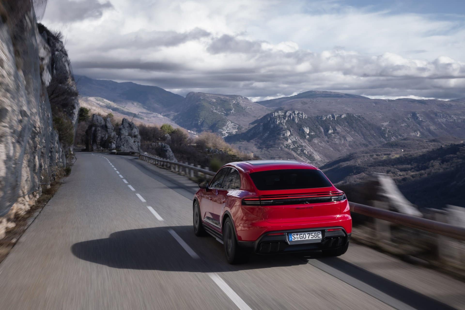 Porsche Macan Electric GTS