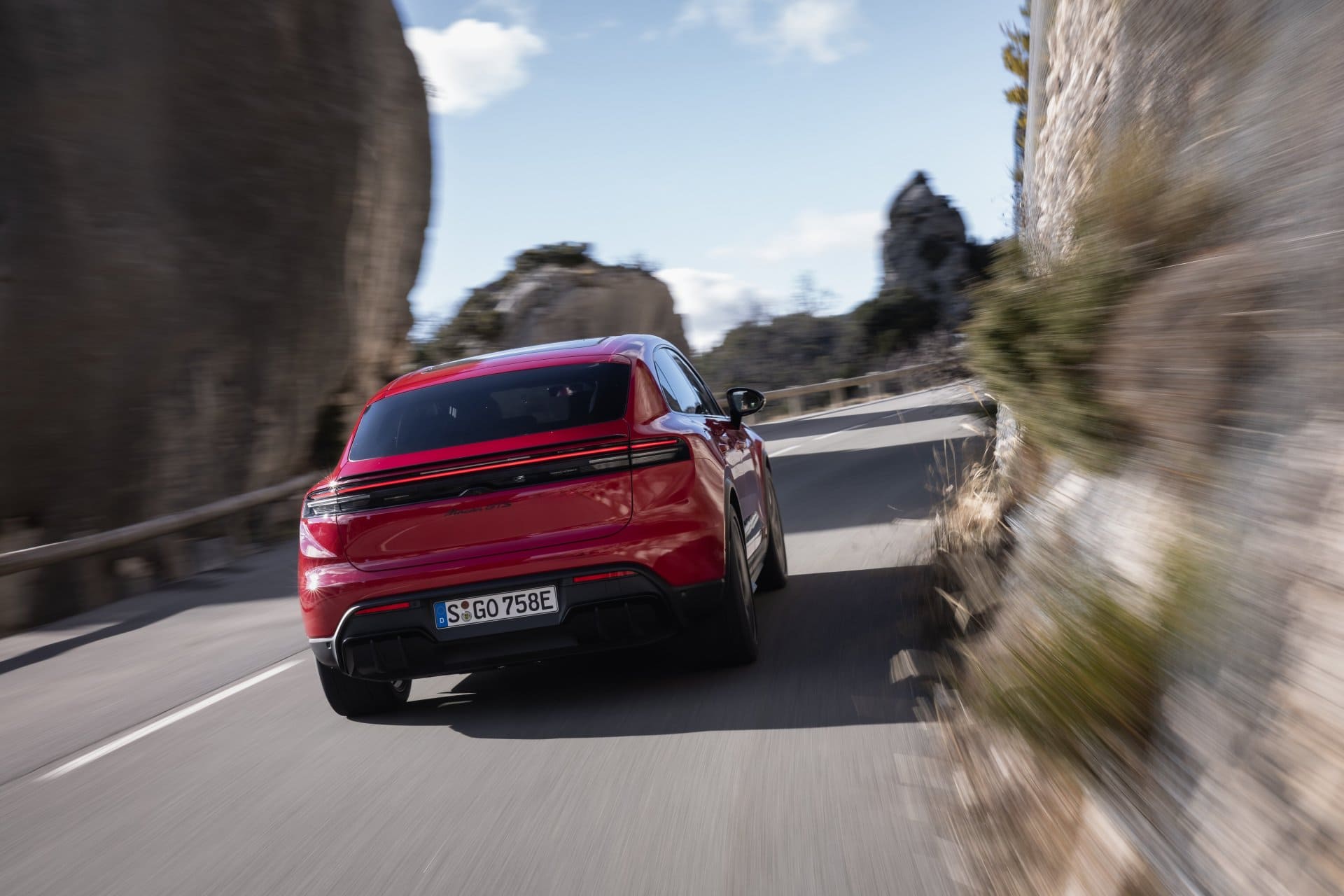 Porsche Macan Electric GTS
