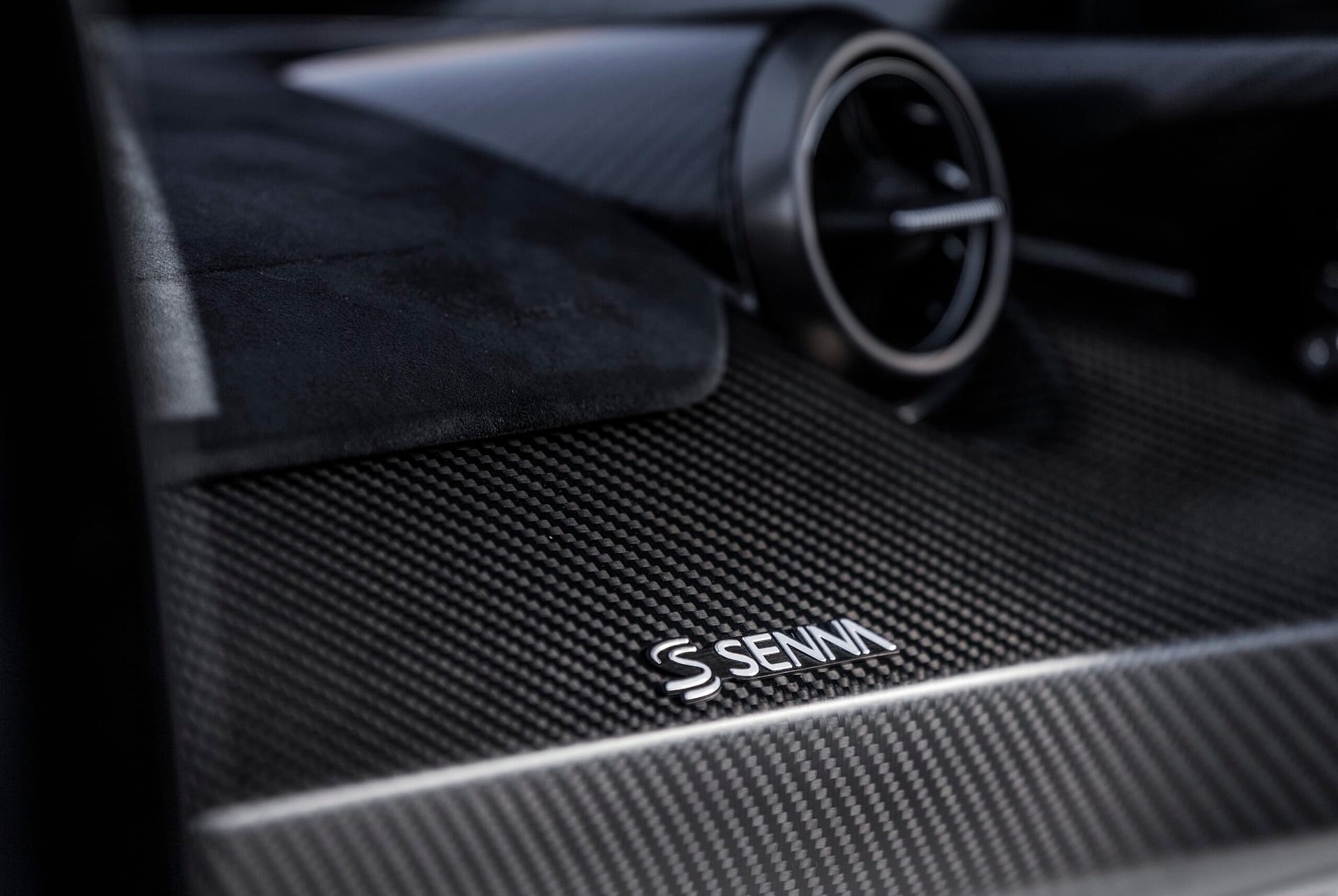 McLaren Senna
