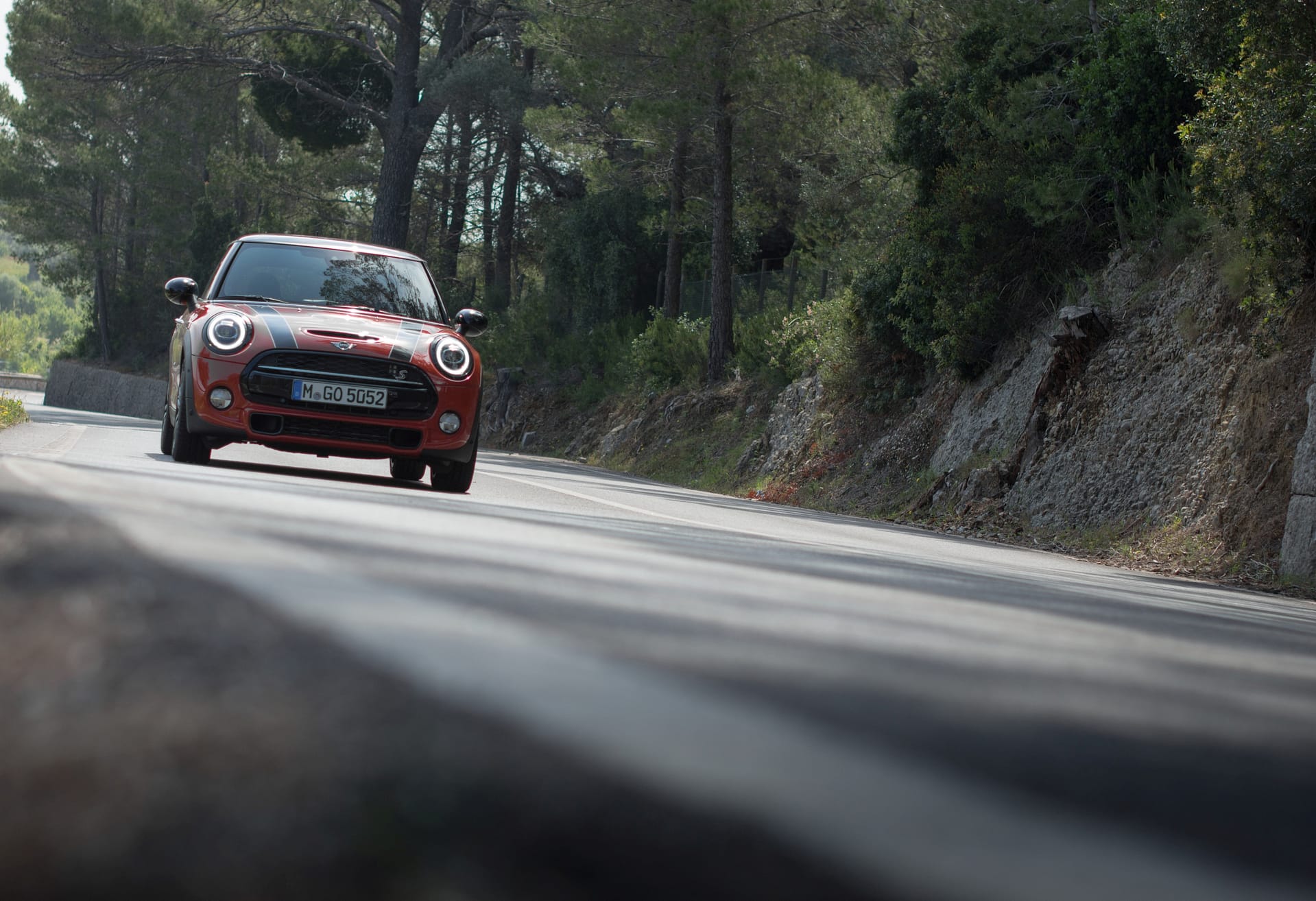 2018 Mini Cooper S: Mallorca Rocks