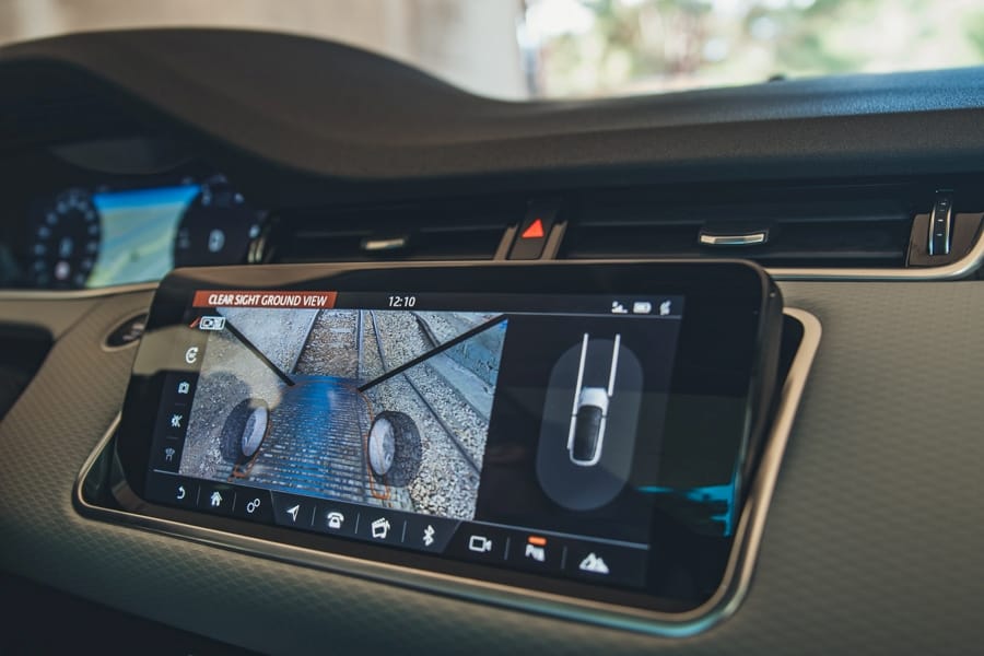 2019 Range Rover Evoque: Greece Lightning