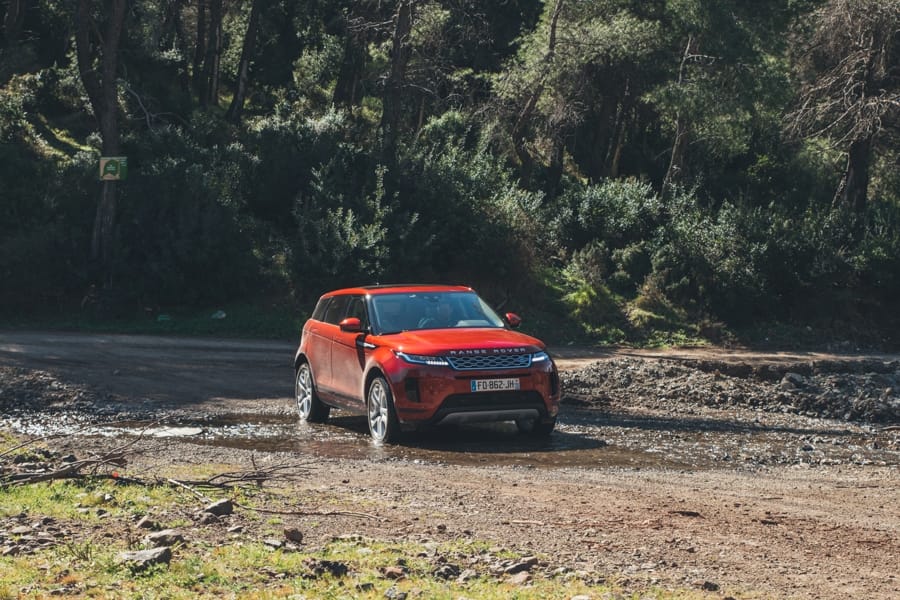 2019 Range Rover Evoque: Greece Lightning