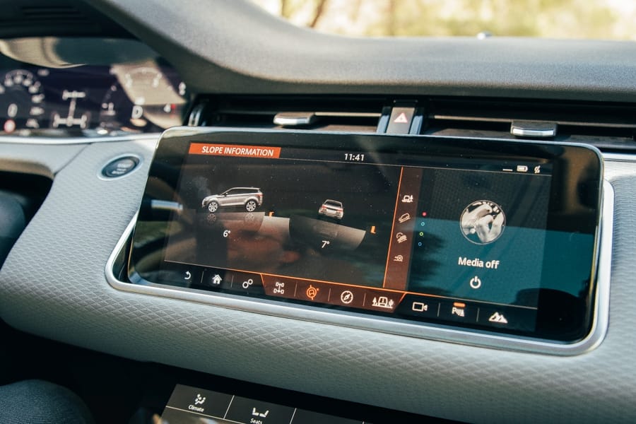2019 Range Rover Evoque: Greece Lightning